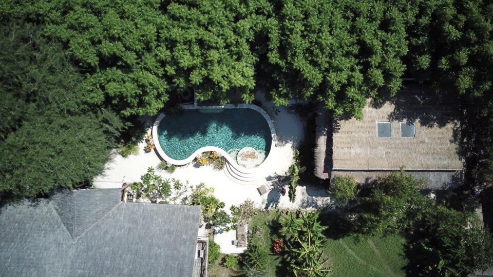 غيلي تراوانغان Serene Beach Villa المظهر الخارجي الصورة
